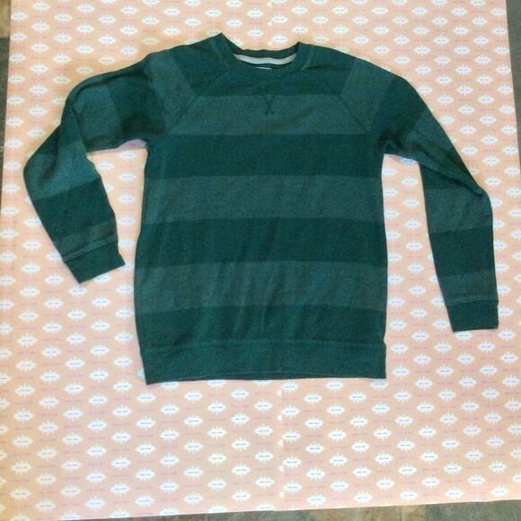 Green Sweater Crewneck - Picture 4 of 16